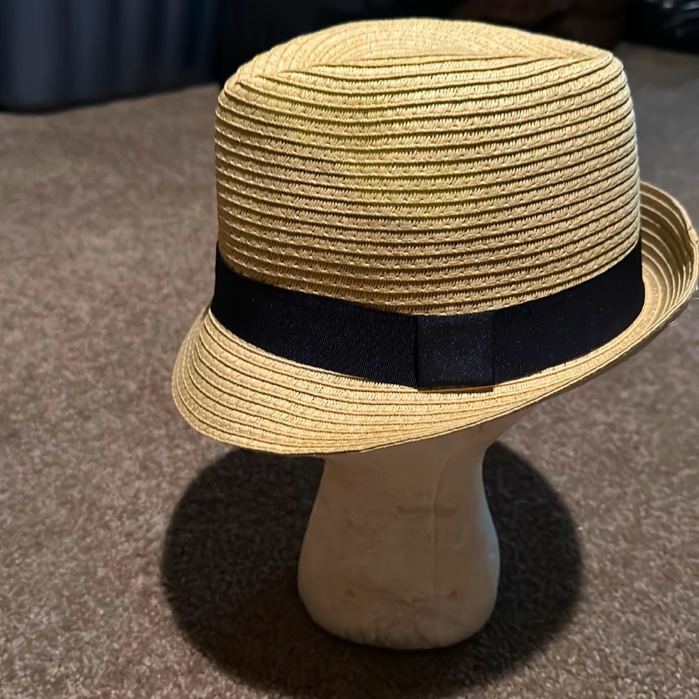 Fedora hat, vanilla color
